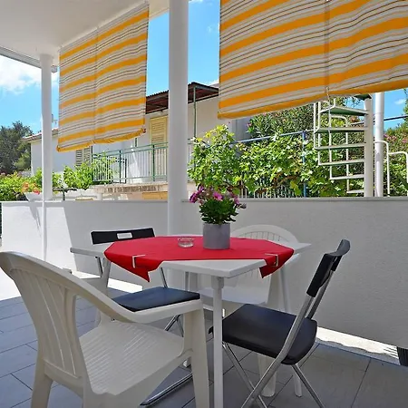 Ines Apartamento Vodice