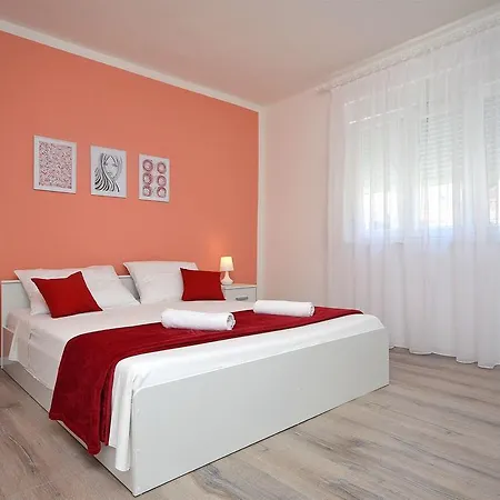 Ines Apartment
